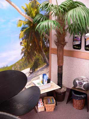 Happy Glow Lucky Tanning Salon