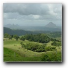 [Glasshouse Mountains]